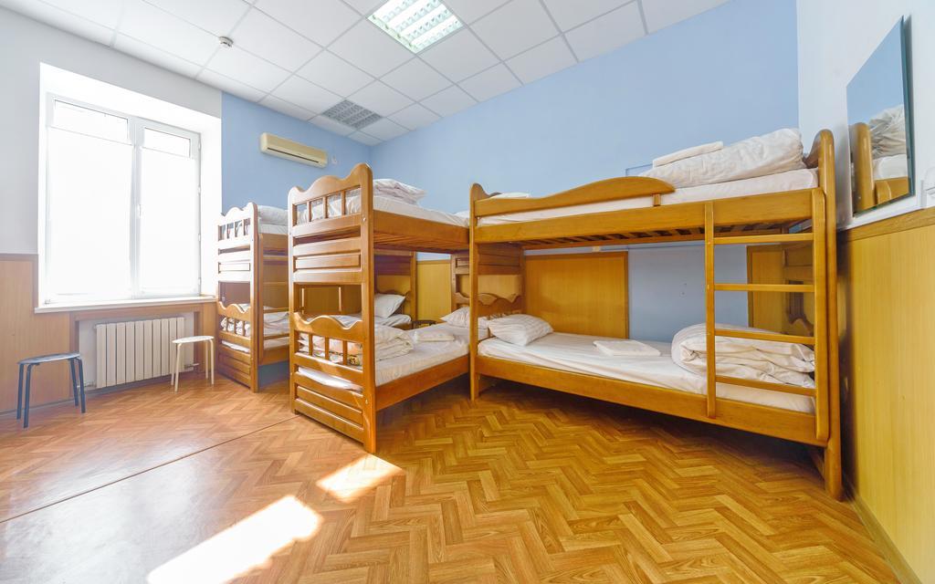 Krovat Na Deribasovskoy Odessa Luaran gambar